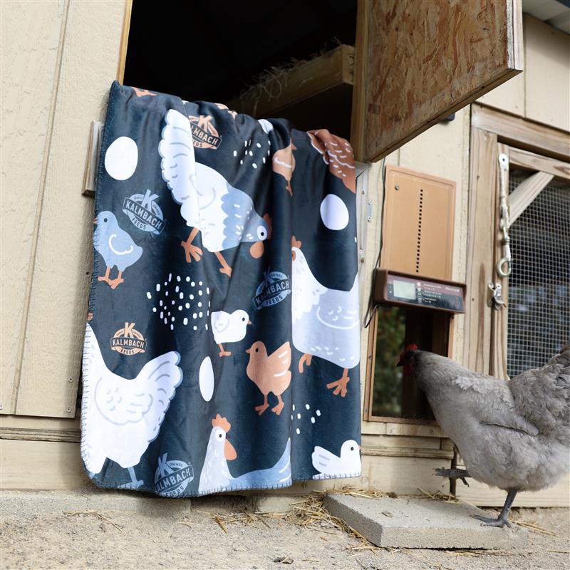 Chillin' with My Chickens Blanket